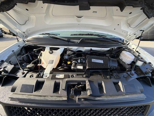 2016 Chevrolet Express Cutaway 3500 Base