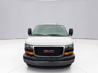 2025 GMC Savana Cutaway 3500 Base