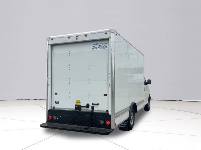 2025 GMC Savana Cutaway 3500 Base
