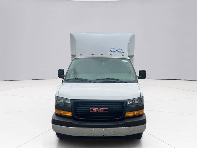 2025 GMC Savana Cutaway 3500 Base