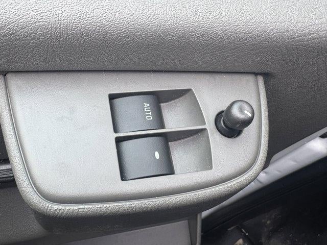 2025 GMC Savana Cutaway 3500 Base