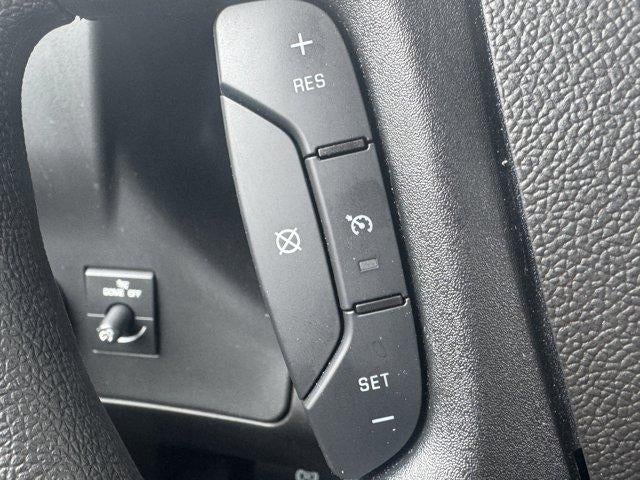 2025 GMC Savana Cutaway 3500 Base