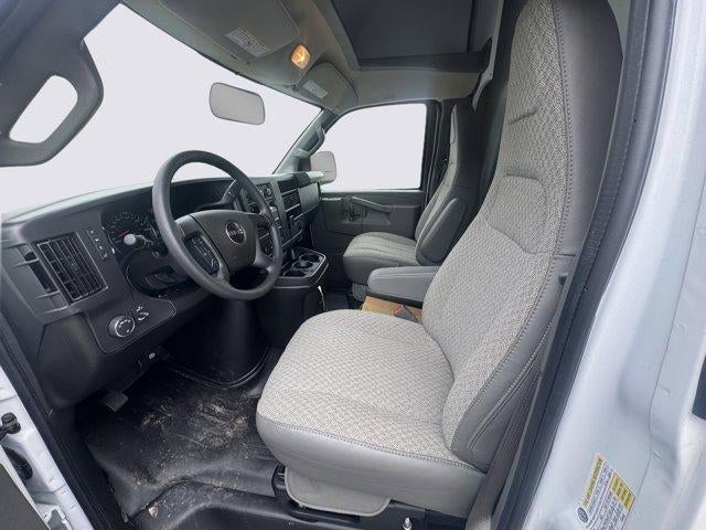 2025 GMC Savana Cutaway 3500 Base