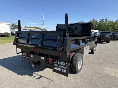 2026 GMC Sierra 3500 HD Chassis Cab Pro