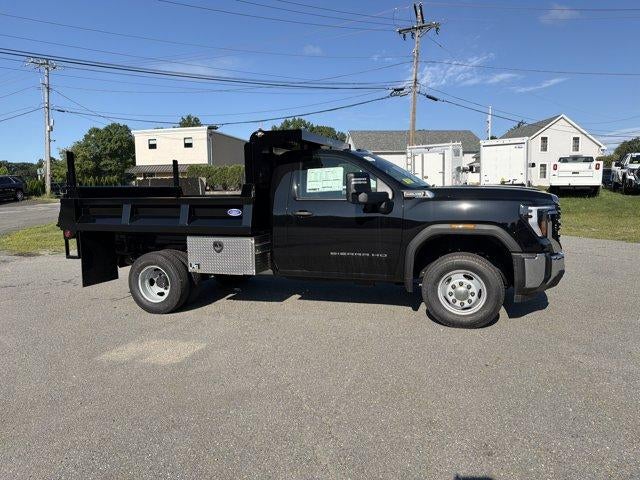 2026 GMC Sierra 3500 HD Chassis Cab Pro