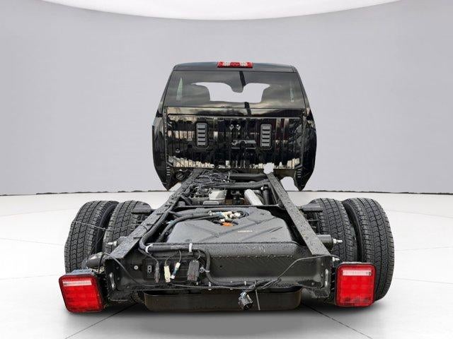 2026 GMC Sierra 3500 HD Chassis Cab SLE