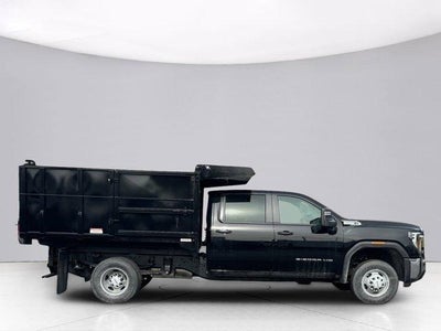 2025 GMC Sierra 3500 HD Chassis Cab Pro