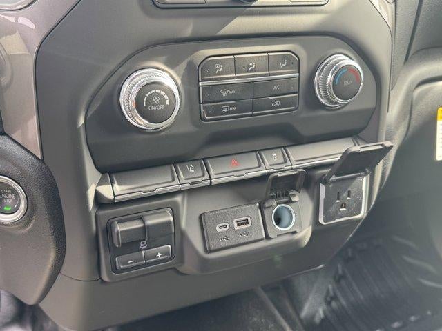 2025 GMC Sierra 3500 HD Chassis Cab Pro