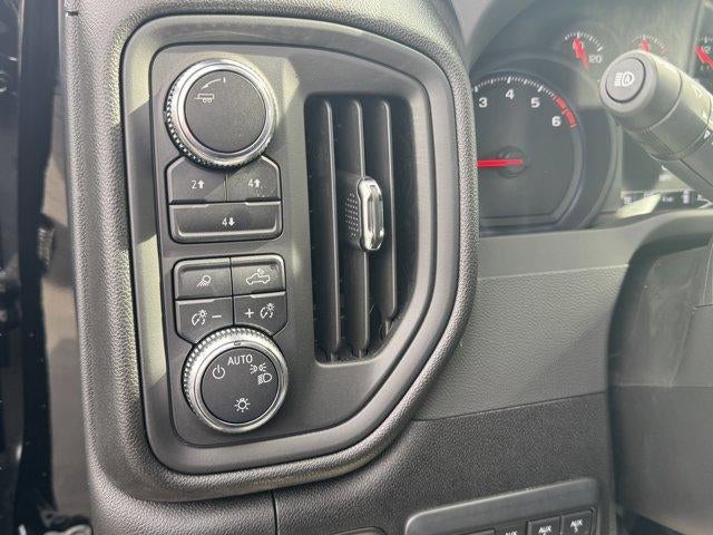 2025 GMC Sierra 3500 HD Chassis Cab Pro