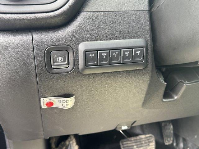 2025 GMC Sierra 3500 HD Chassis Cab Pro