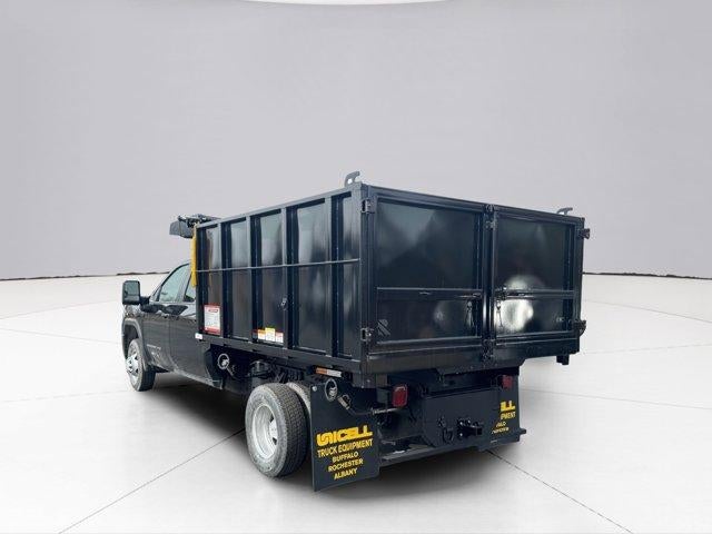 2025 GMC Sierra 3500 HD Chassis Cab Pro