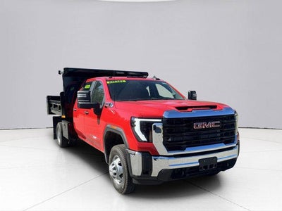 2025 GMC Sierra 3500 HD Chassis Cab Pro
