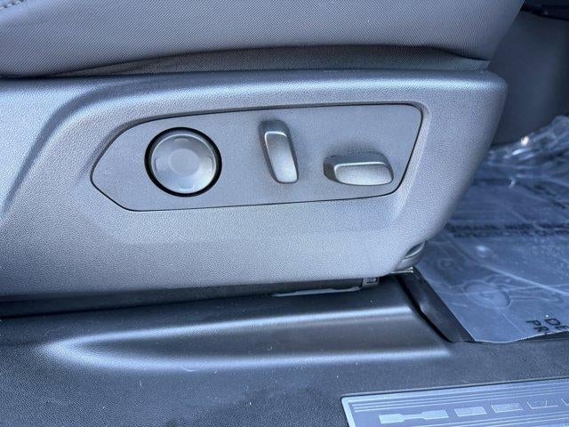 2024 GMC HUMMER EV SUV 2X