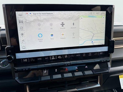 2024 GMC HUMMER EV SUV 2X