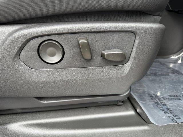 2024 GMC HUMMER EV SUV 2X