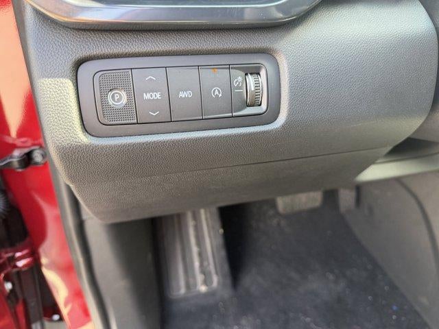 2027 GMC Acadia AT4