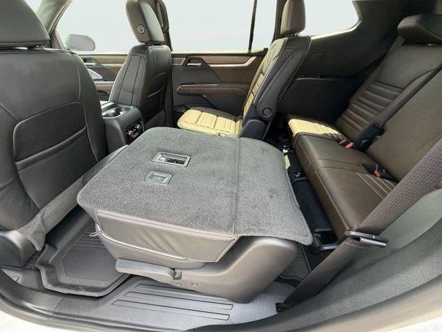2027 GMC Acadia Denali Ultimate