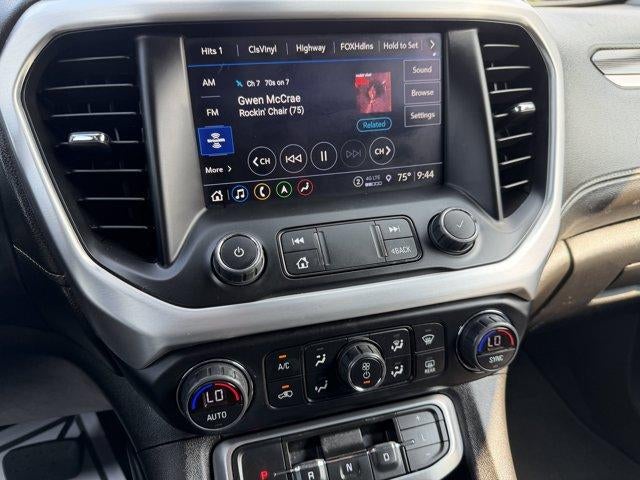 2023 GMC Acadia SLT