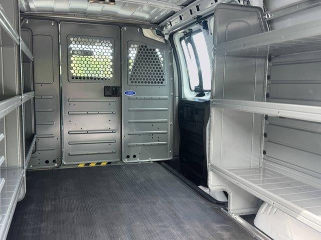 2025 GMC Savana Cargo Base