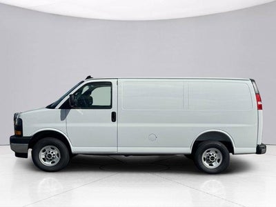 2025 GMC Savana Cargo Base