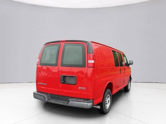 2025 GMC Savana Cargo 2500 Base