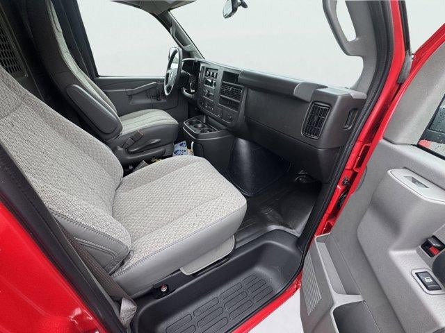 2025 GMC Savana Cargo 2500 Base