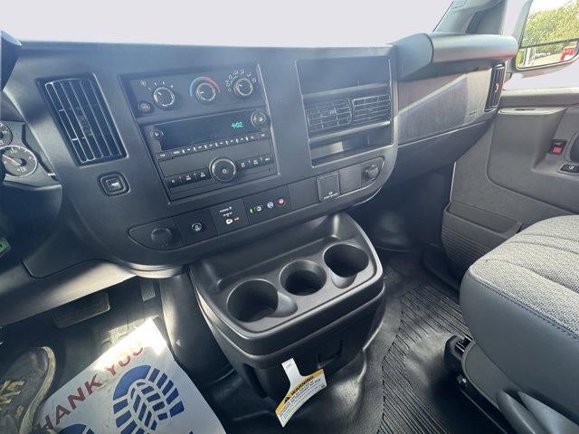 2025 GMC Savana Cargo Base
