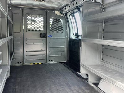 2025 GMC Savana Cargo Base