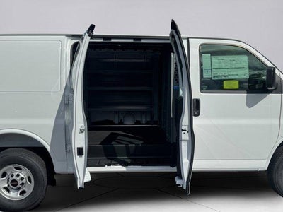 2025 GMC Savana Cargo 2500 Base