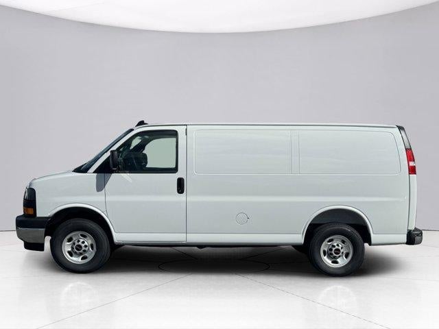 2025 GMC Savana Cargo 2500 Base