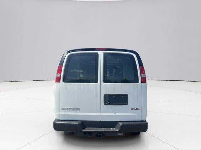 2025 GMC Savana Cargo 3500 Base