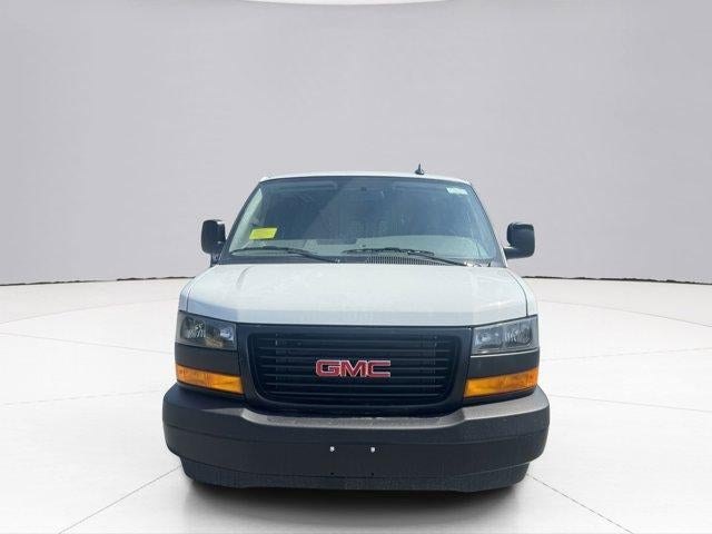 2025 GMC Savana Cargo 3500 Base