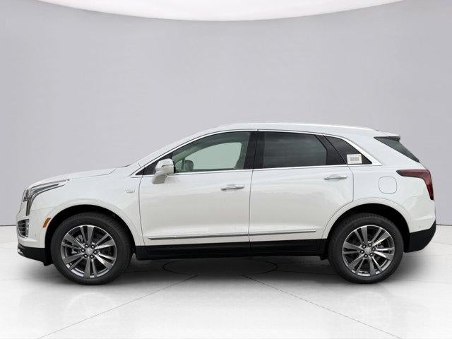 2026 Cadillac XT5 Base