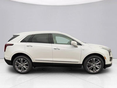 2026 Cadillac XT5 Base