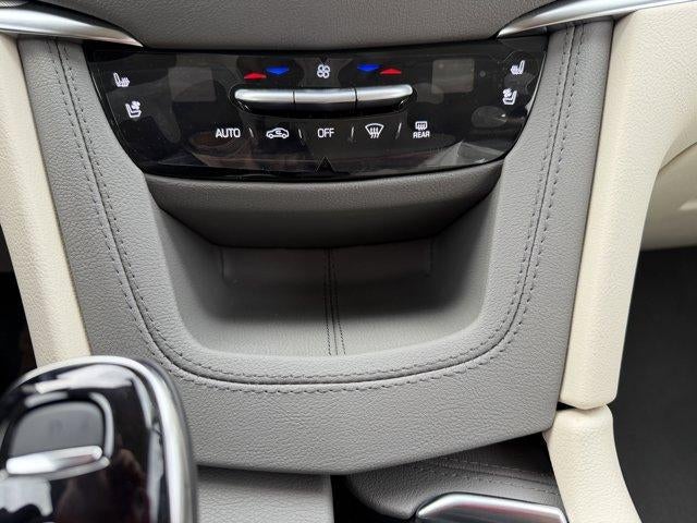 2026 Cadillac XT5 Base