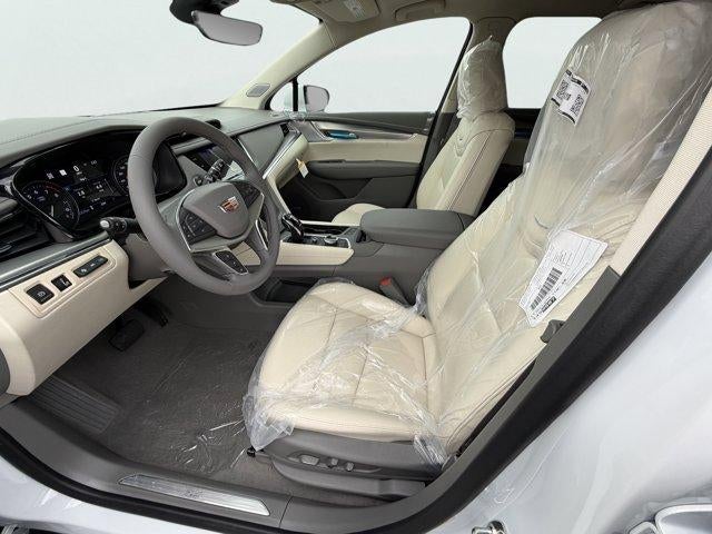 2026 Cadillac XT5 Base