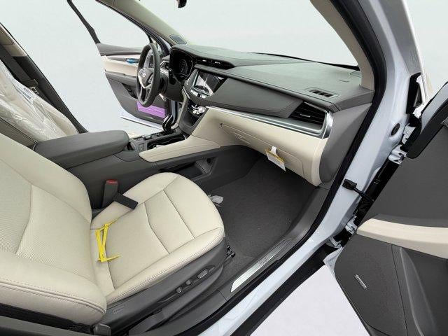 2026 Cadillac XT5 Base