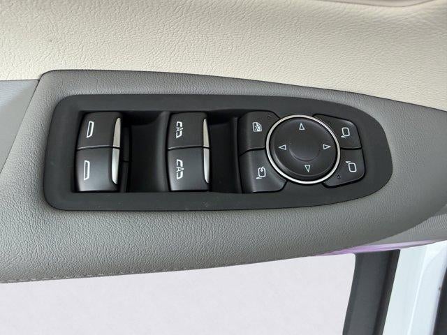 2026 Cadillac XT5 Base