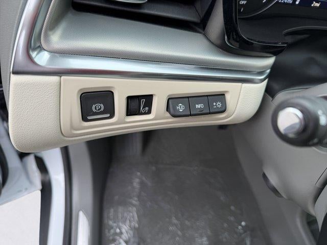 2026 Cadillac XT5 Base