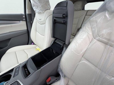 2026 Cadillac XT5 Base
