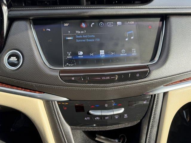 2017 Cadillac XT5 Luxury AWD