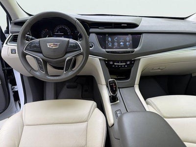 2019 Cadillac XT5 Luxury AWD