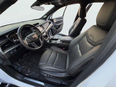 2022 Cadillac XT5 Premium Luxury