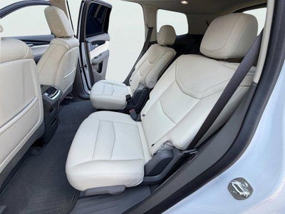 2024 Cadillac XT6 Base