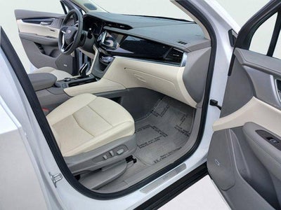 2024 Cadillac XT6 Base