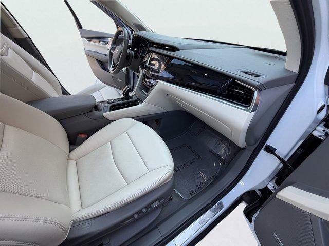 2024 Cadillac XT6 Base