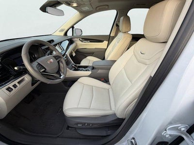 2025 Cadillac XT6 Premium Luxury