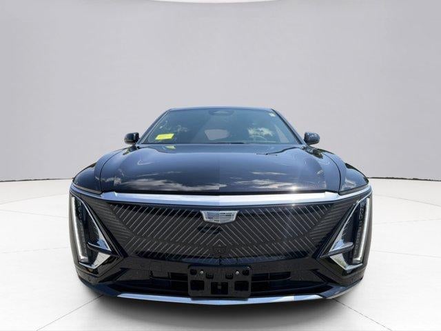 2025 Cadillac LYRIQ Luxury 1