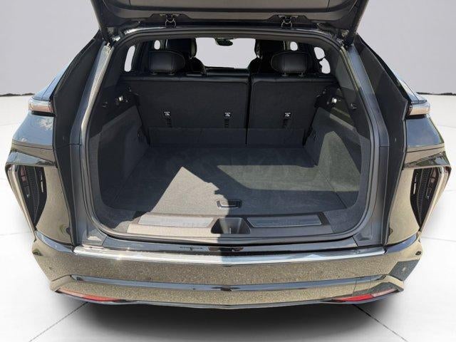 2025 Cadillac LYRIQ Luxury 1