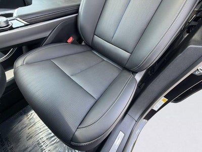 2025 Cadillac LYRIQ Luxury 1